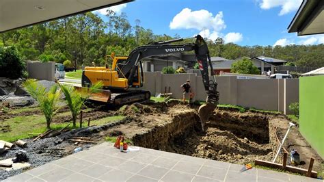 how to dig inground pool